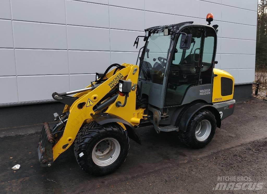 Wacker Neuson WL 32 ホイールローダー・タイヤショベル