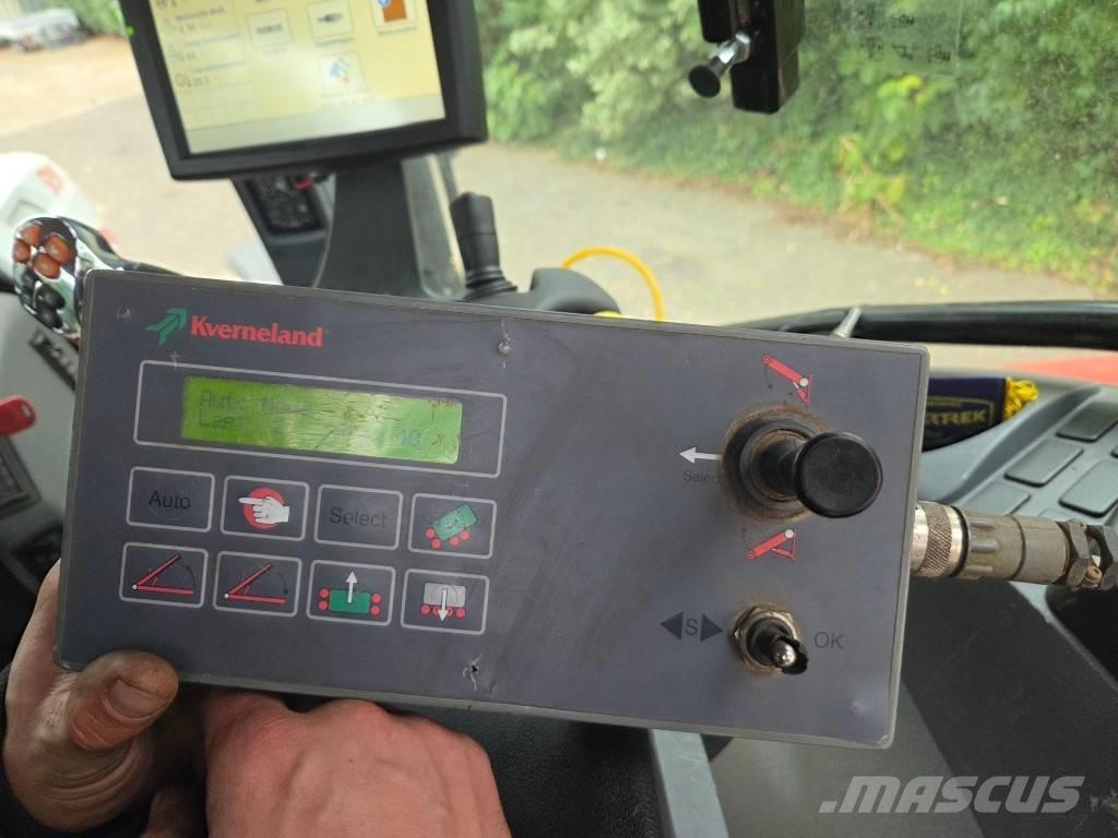 Taarup UN 7655 ラッピングマシーン