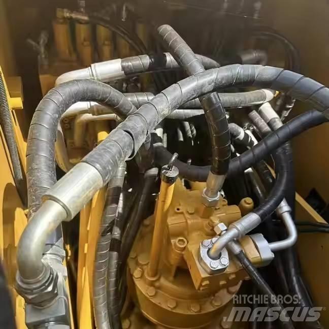 CAT CAT320D 大型油圧ショベル12t以上（パワーショベル・ユンボ）