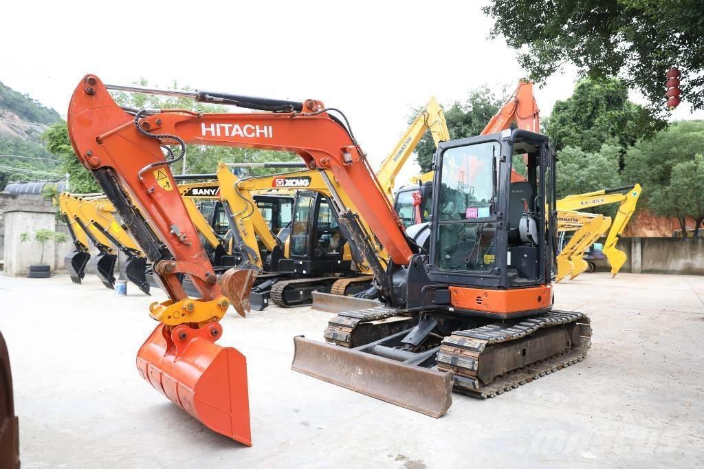 Hitachi ZX 55 USR ミニ油圧ショベル 7t以下（ミニユンボ・ミニディガー）