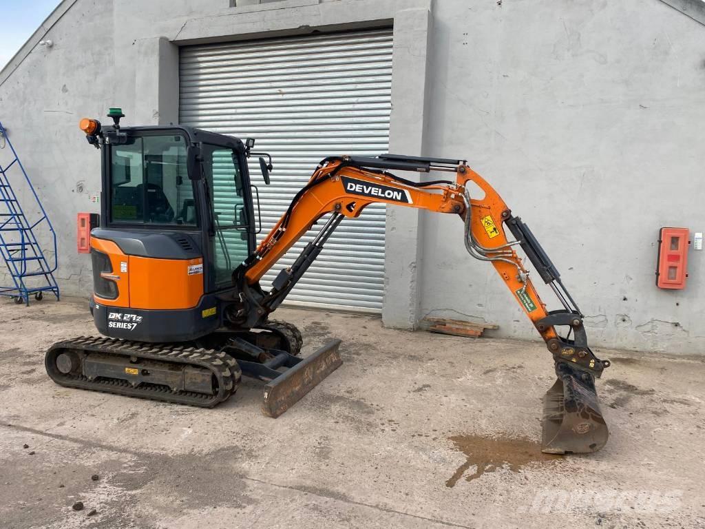 Develon DX 27 Z-7 ミニ油圧ショベル 7t以下（ミニユンボ・ミニディガー）