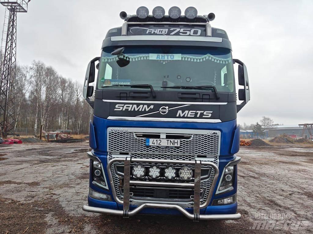 Volvo FH 16 750 木材トラック