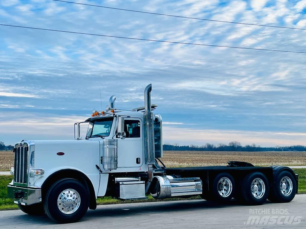 Peterbilt 389 中古トラクターヘッド | トレーラーヘッド