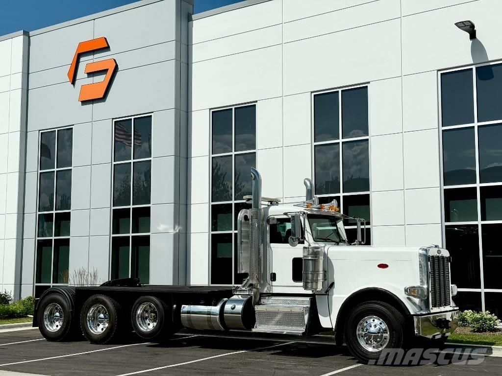 Peterbilt 389 中古トラクターヘッド | トレーラーヘッド