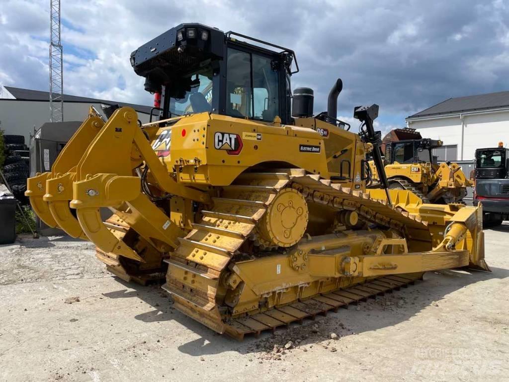 CAT D 6 XE LGP ブルドーザー