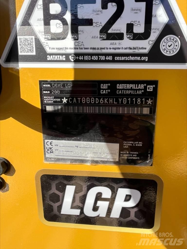 CAT D 6 XE LGP ブルドーザー