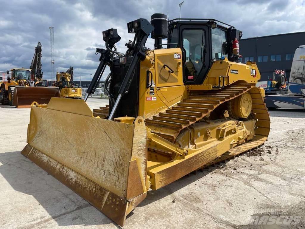 CAT D 6 XE LGP ブルドーザー
