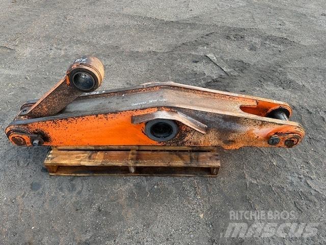 Daewoo Mega 400 V バケット