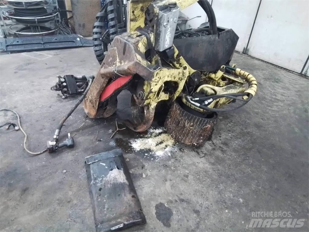 Timberjack H270R ハーベスタヘッド