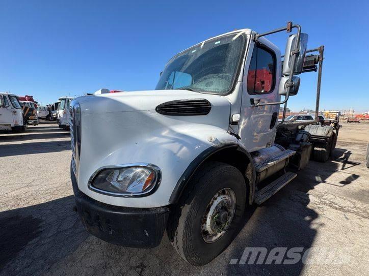 Freightliner M2 ケーブルリフト着脱式トラック