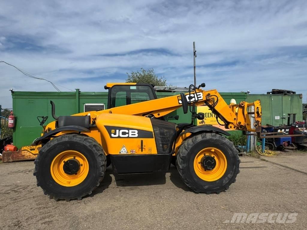 JCB 526-56 Agri 農業用テレハンドラー