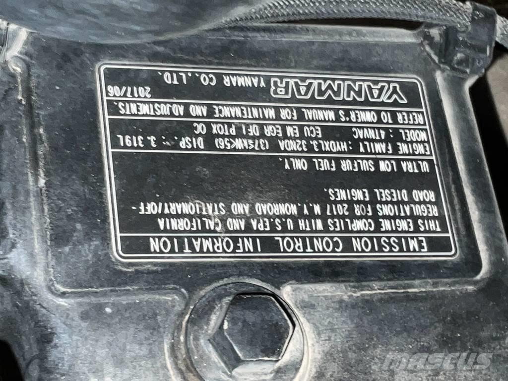 Doosan DX 85 R-3 中型油圧ショベル 7ｔ-12ｔ（ユンボ・パワーショベル・バックホー）