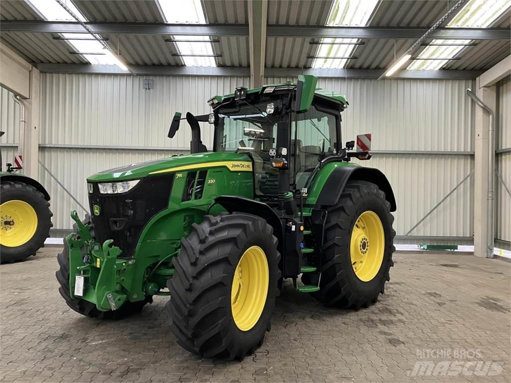 John Deere 7R 330 トラクター