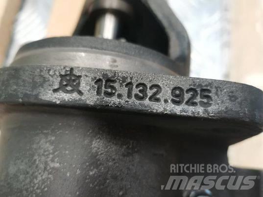 CAT TH 407C starter エンジン