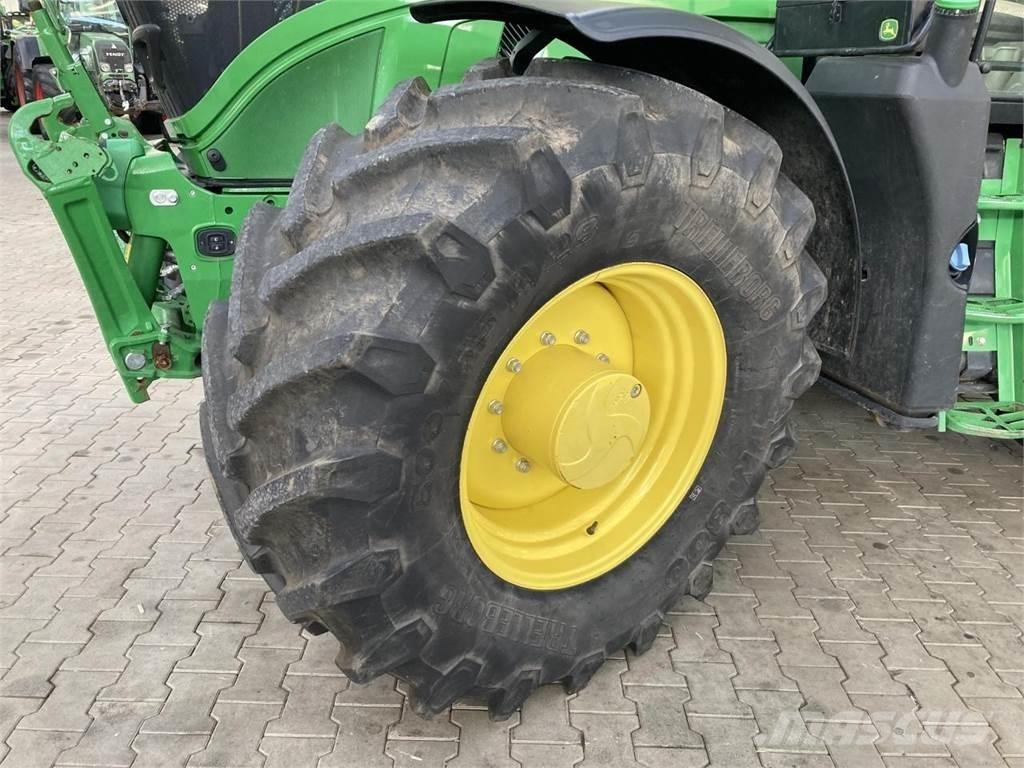 John Deere 6R 185 トラクター