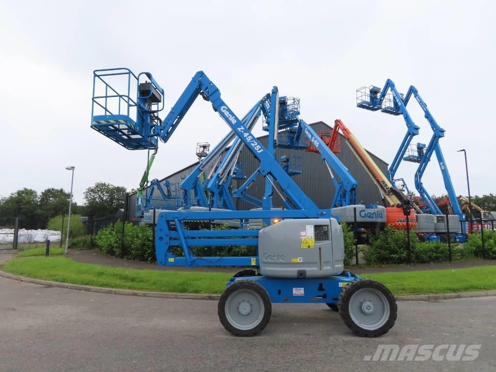 Genie Z 45/25 J ブームリフト　屈伸型
