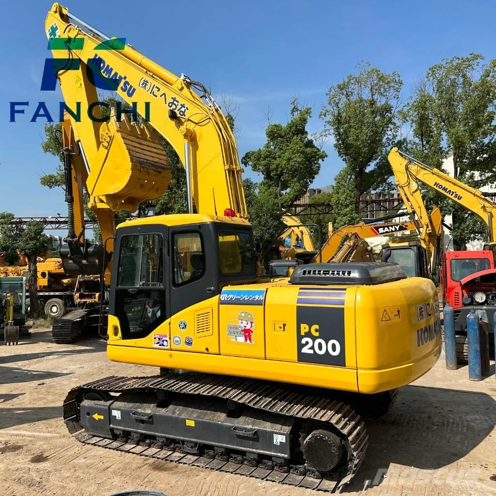 Komatsu PC 200-8 大型油圧ショベル12t以上（パワーショベル・ユンボ）