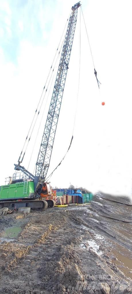 Liebherr HS 875 HD クローラクレーン