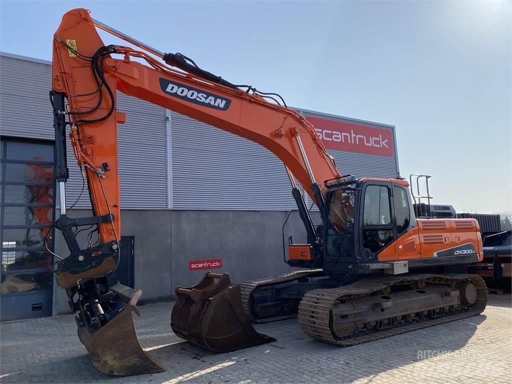 Doosan DX300LC-5 大型油圧ショベル12t以上（パワーショベル・ユンボ）