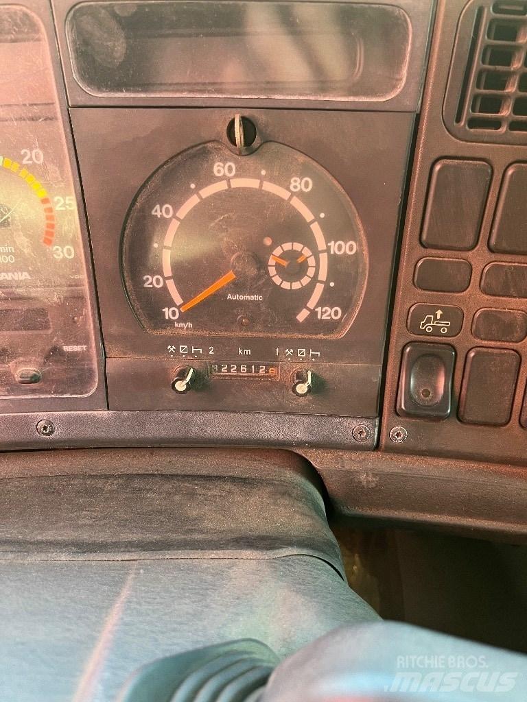 Scania P 94 L 310 中古トラクターヘッド | トレーラーヘッド