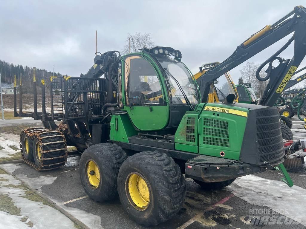 John Deere 1210 E フォワーダー