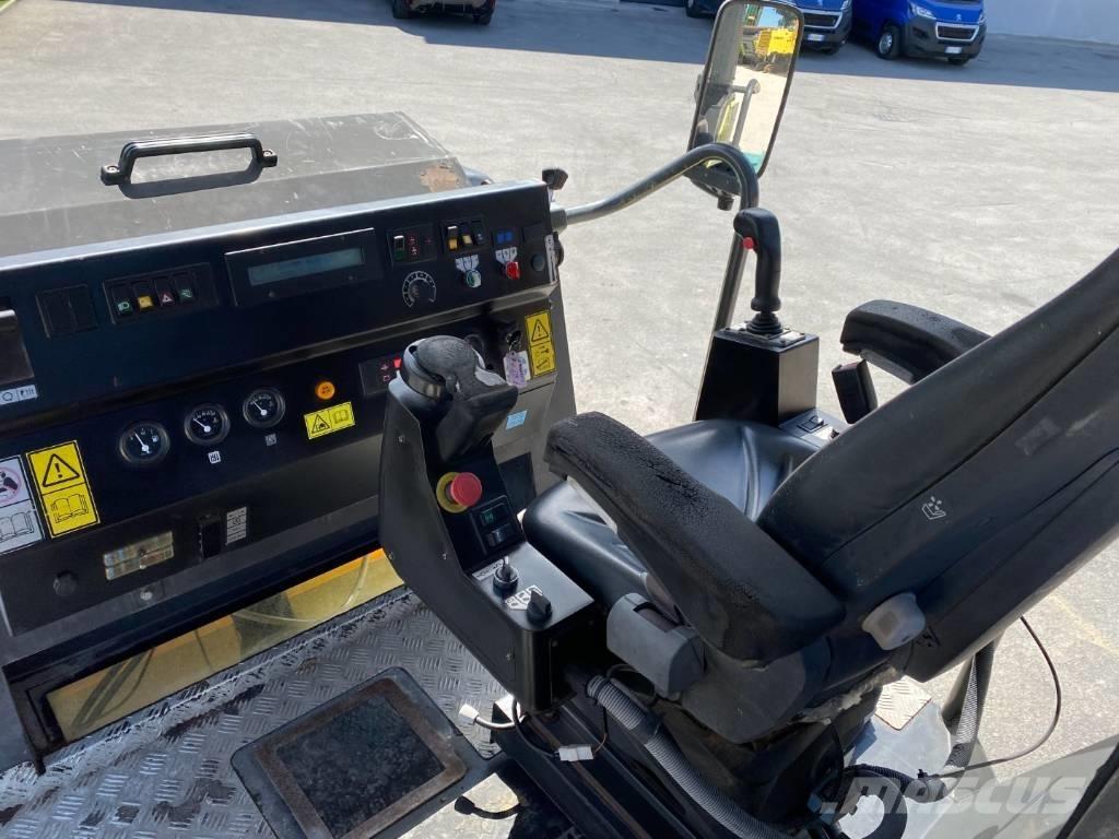 Ammann AV 85-2 タンデムローラ