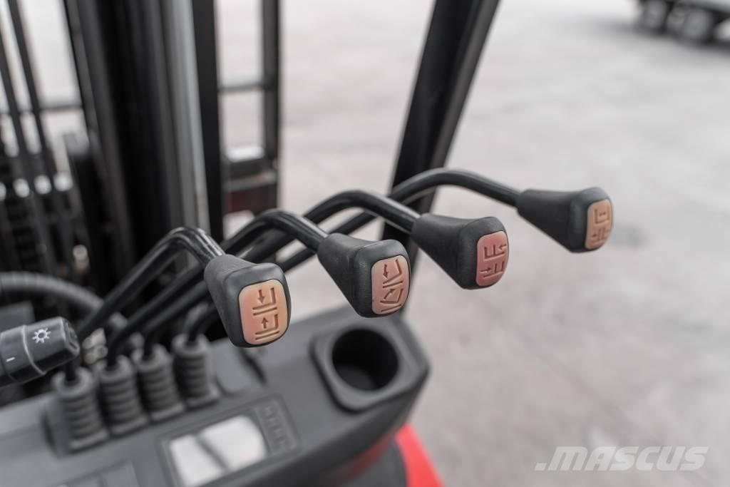 Manitou MI 30 D ディーゼル・軽油