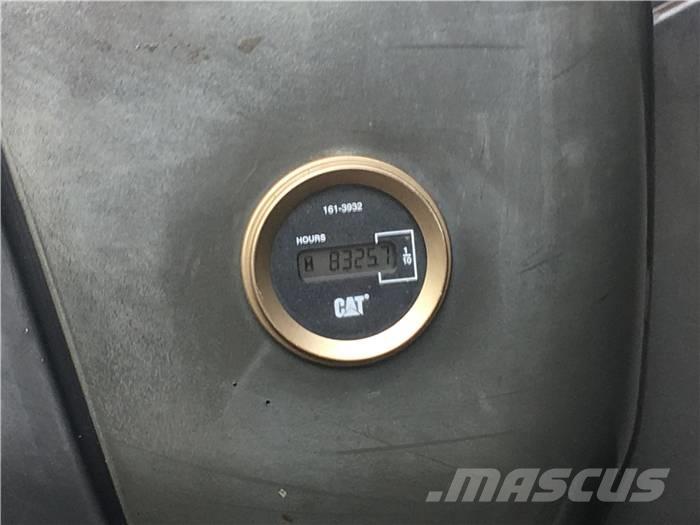 CAT 320 D2 L 大型油圧ショベル12t以上（パワーショベル・ユンボ）