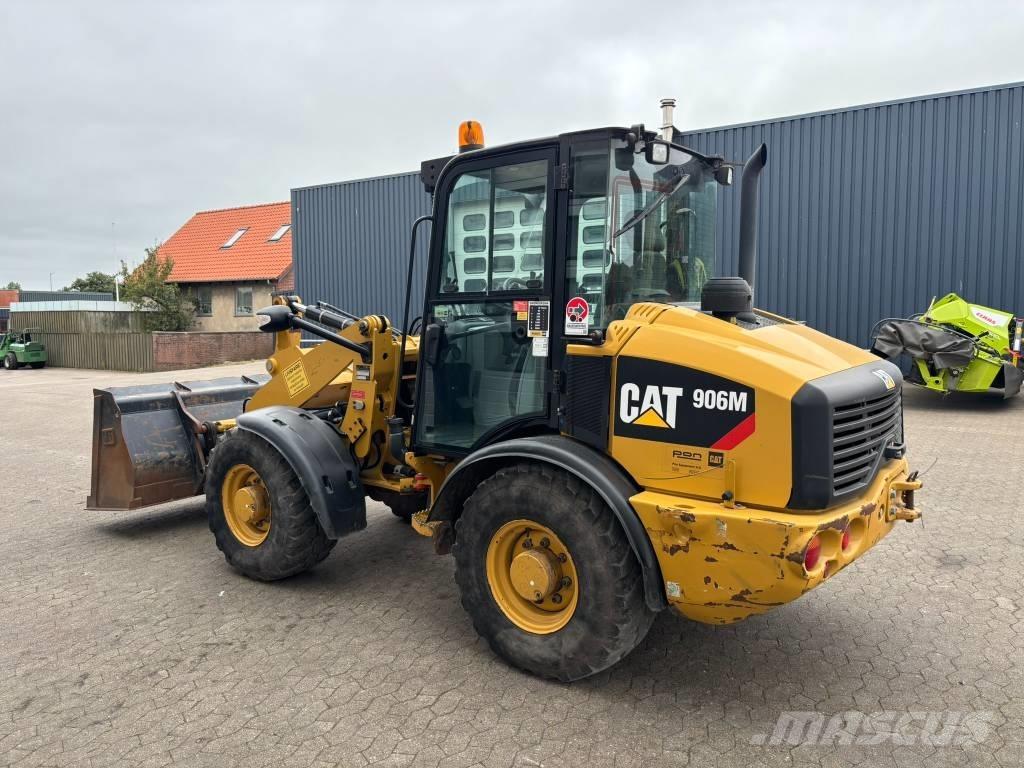CAT 906 M ホイールローダー・タイヤショベル