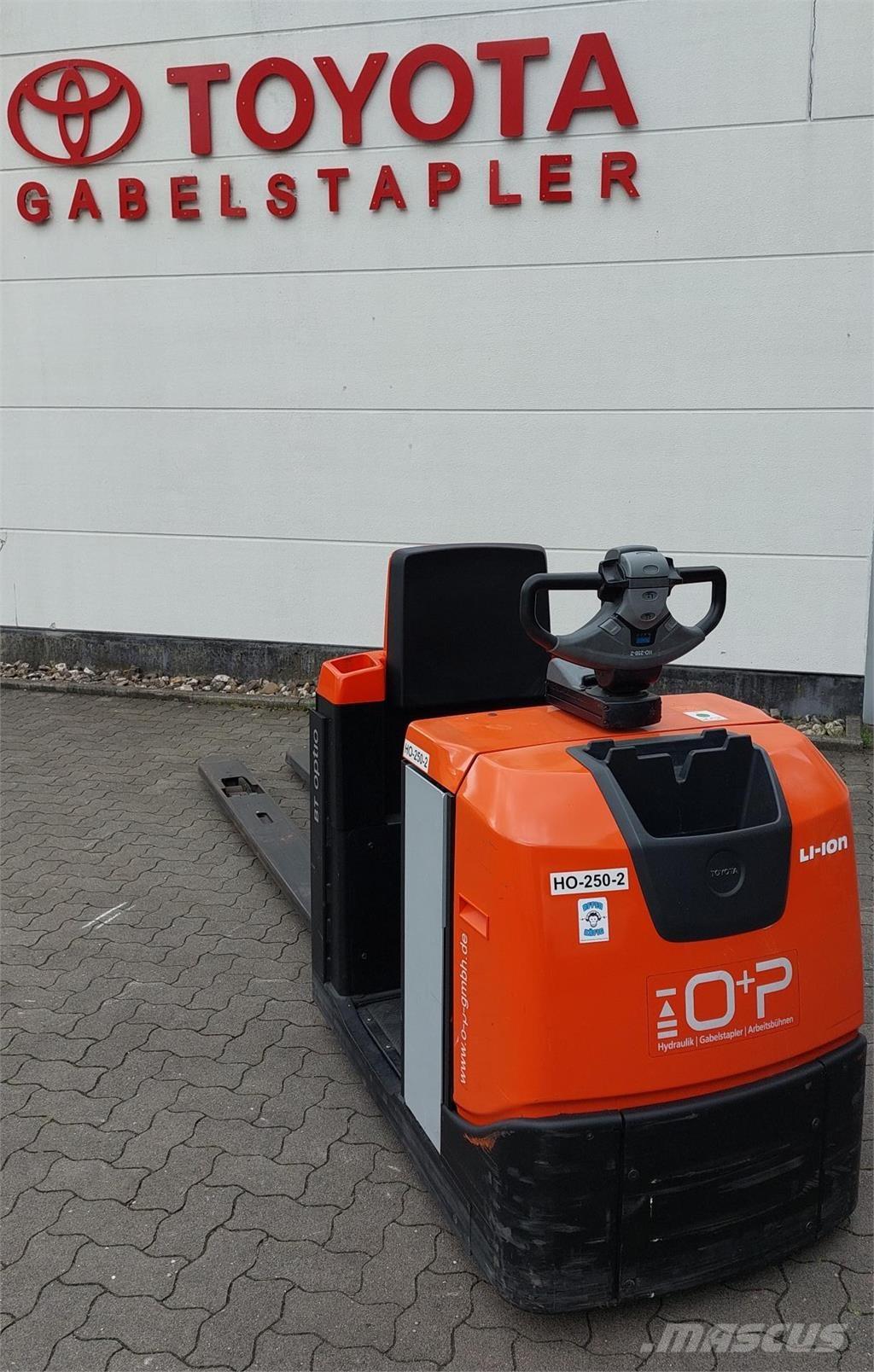 Toyota OSE 250 低型オーダーピッカー