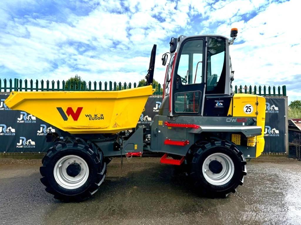 Wacker Neuson DW 60 サイト　ダンプ