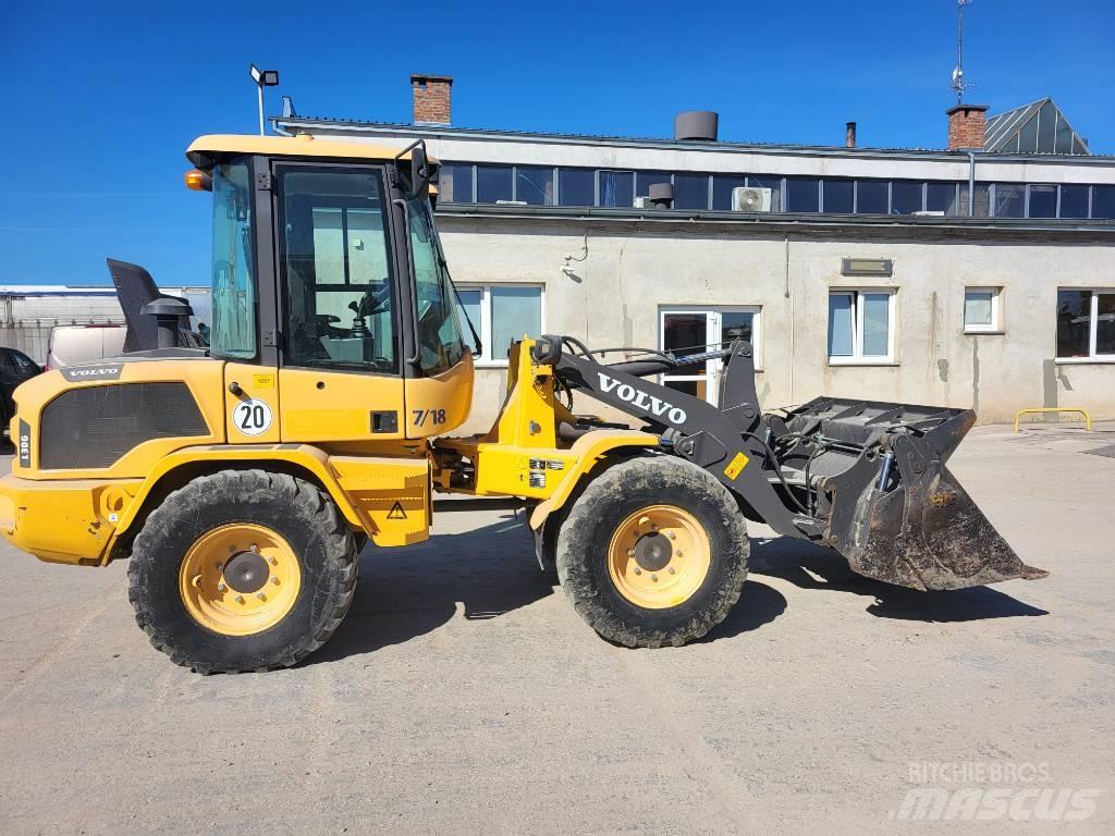 Volvo L 30 G ホイールローダー・タイヤショベル