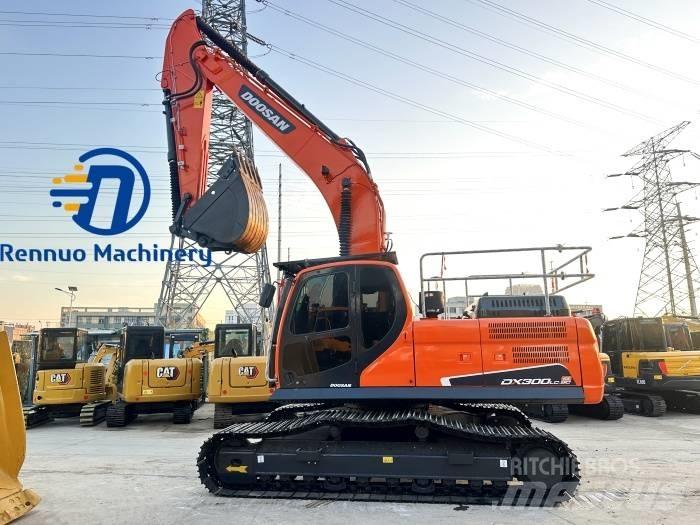 Doosan DX 300LC-9C 大型油圧ショベル12t以上（パワーショベル・ユンボ）