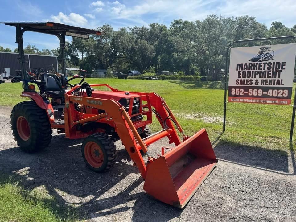Kubota B 7800 HSD トラクター