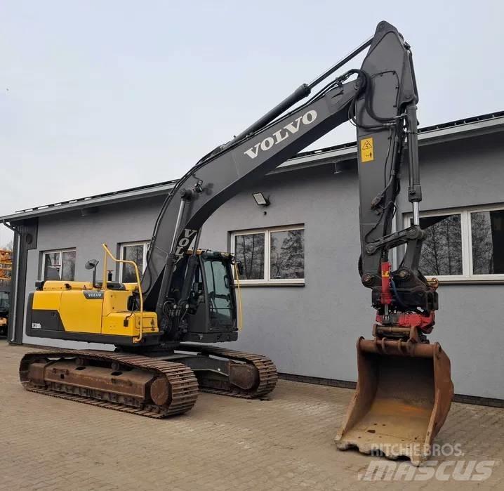 Volvo EC 220 DL 大型油圧ショベル12t以上（パワーショベル・ユンボ）