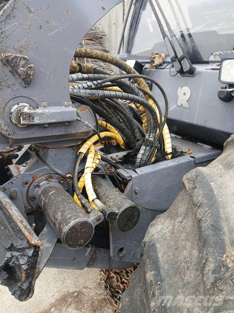 Rottne H8D ハーベスター