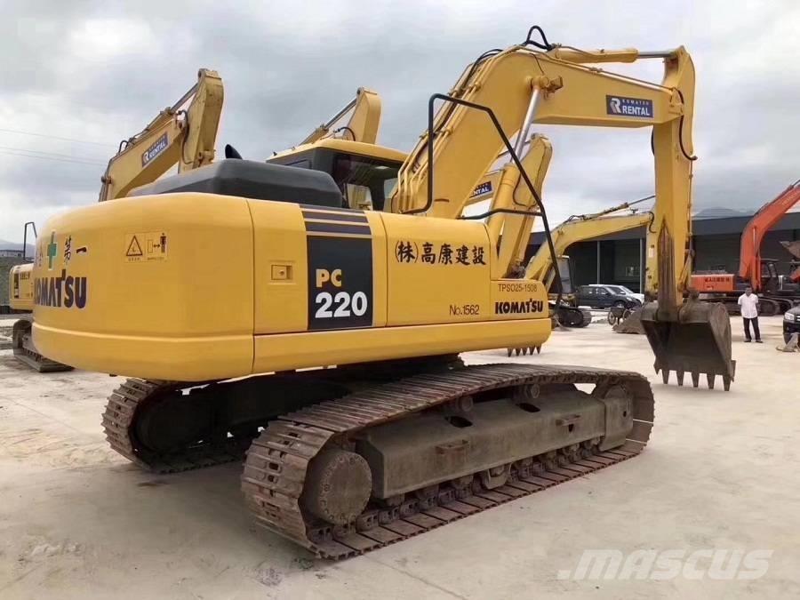 Komatsu pc220-7 大型油圧ショベル12t以上（パワーショベル・ユンボ）