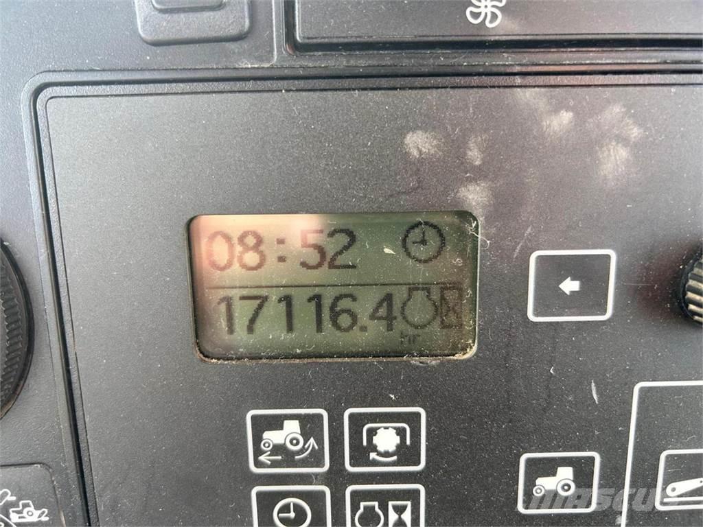 John Deere 7820 トラクター
