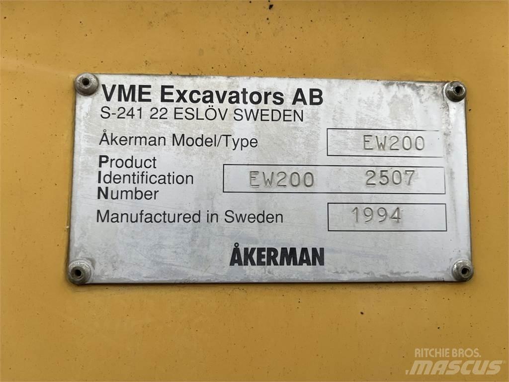 Åkerman EW200 4X4 ホイール式油圧ショベル（パワーショベル・ユンボ・バックホー）
