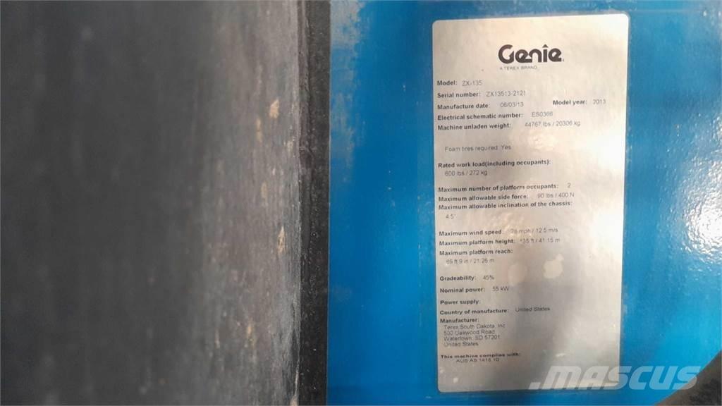 Genie Z135/70 ブームリフト　屈伸型