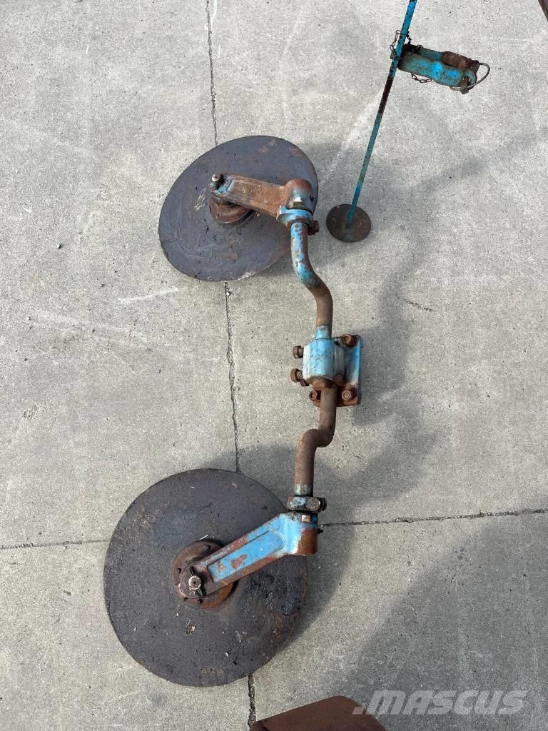 Lemken Opal 110 X リバーシブルプラウ