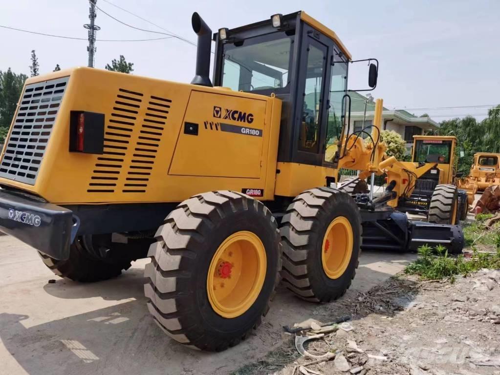 XCMG GR 180 モーターグレーダー