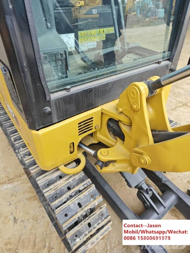 CAT 302CR ミニ油圧ショベル 7t以下（ミニユンボ・ミニディガー）