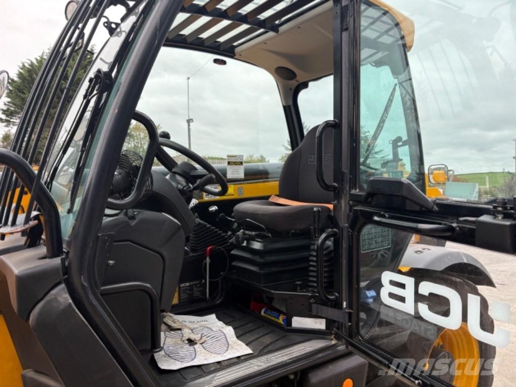 JCB 540-180 テレスコーピックハンドラー