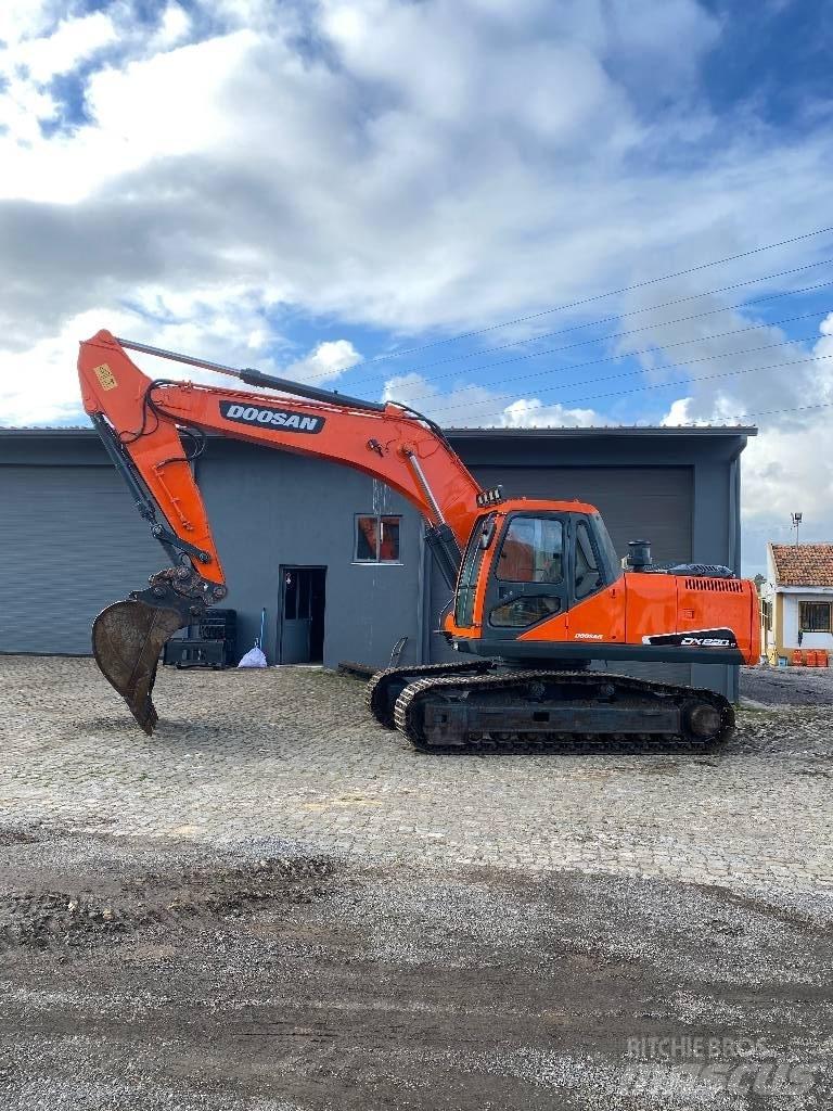 Doosan DX 220 NLC 大型油圧ショベル12t以上（パワーショベル・ユンボ）