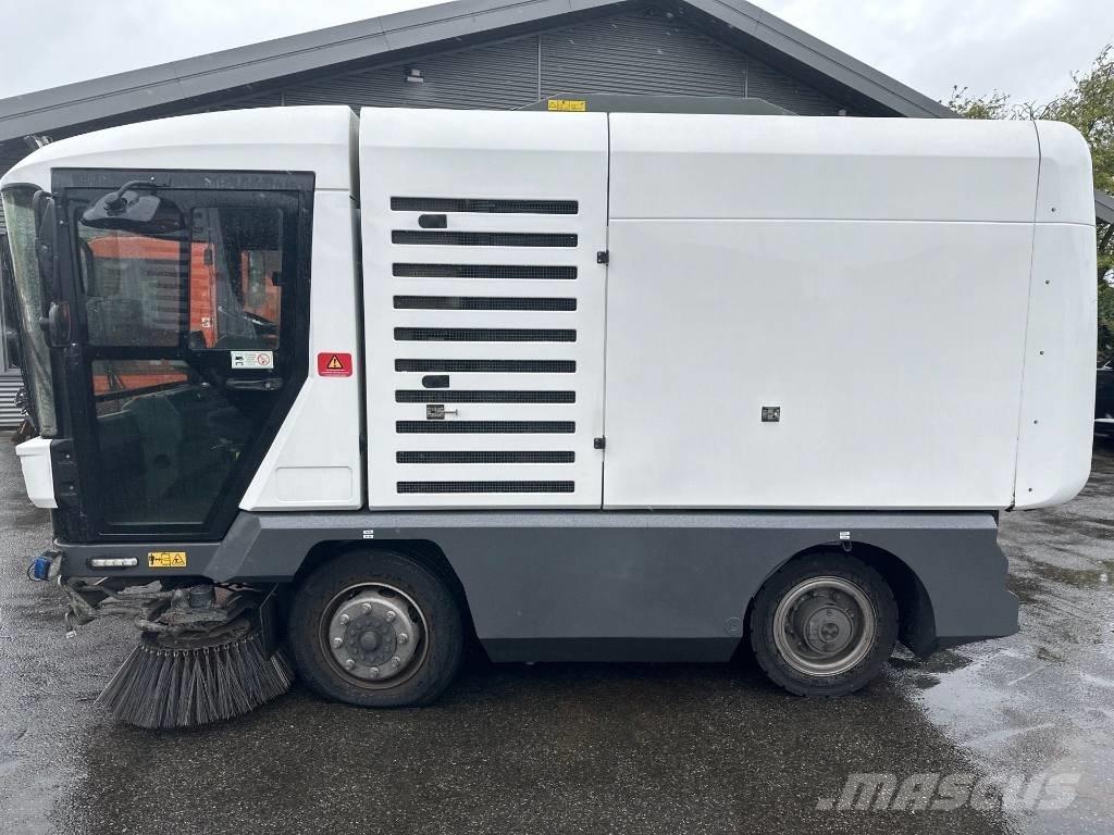Ravo 540 STH 路面清掃機