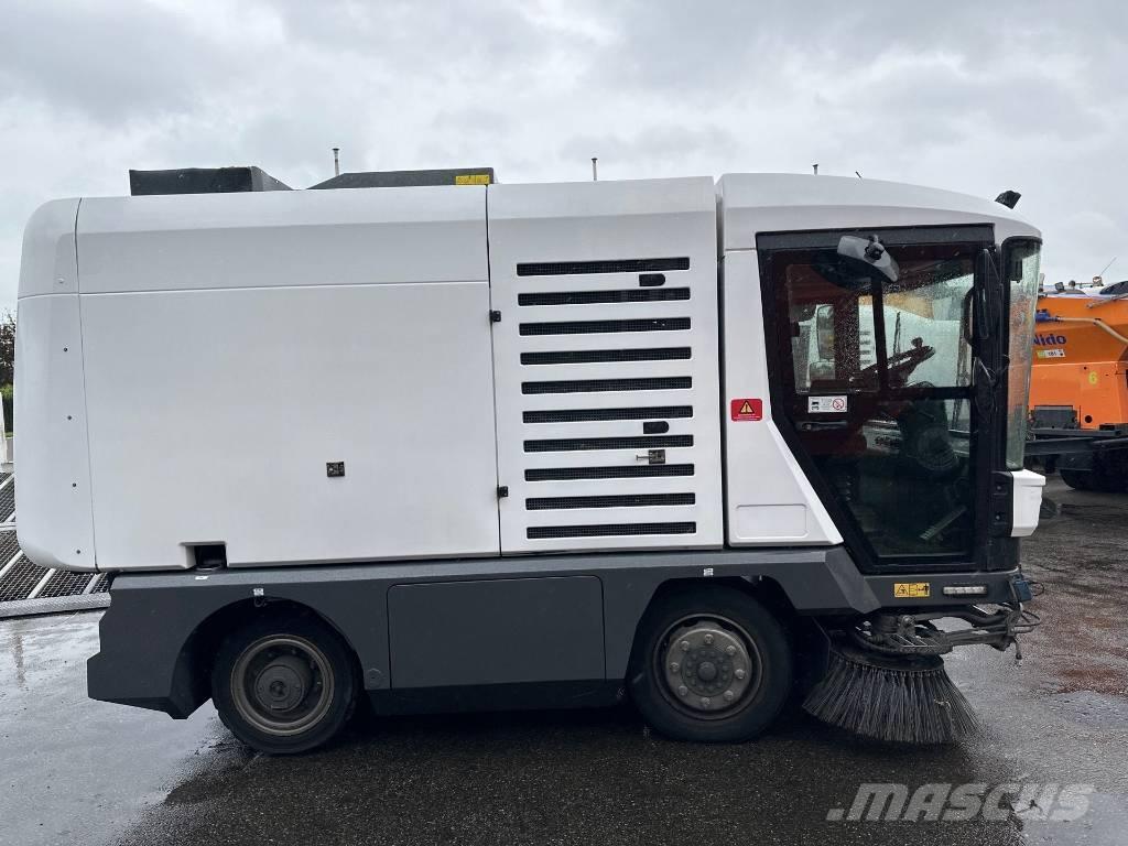 Ravo 540 STH 路面清掃機