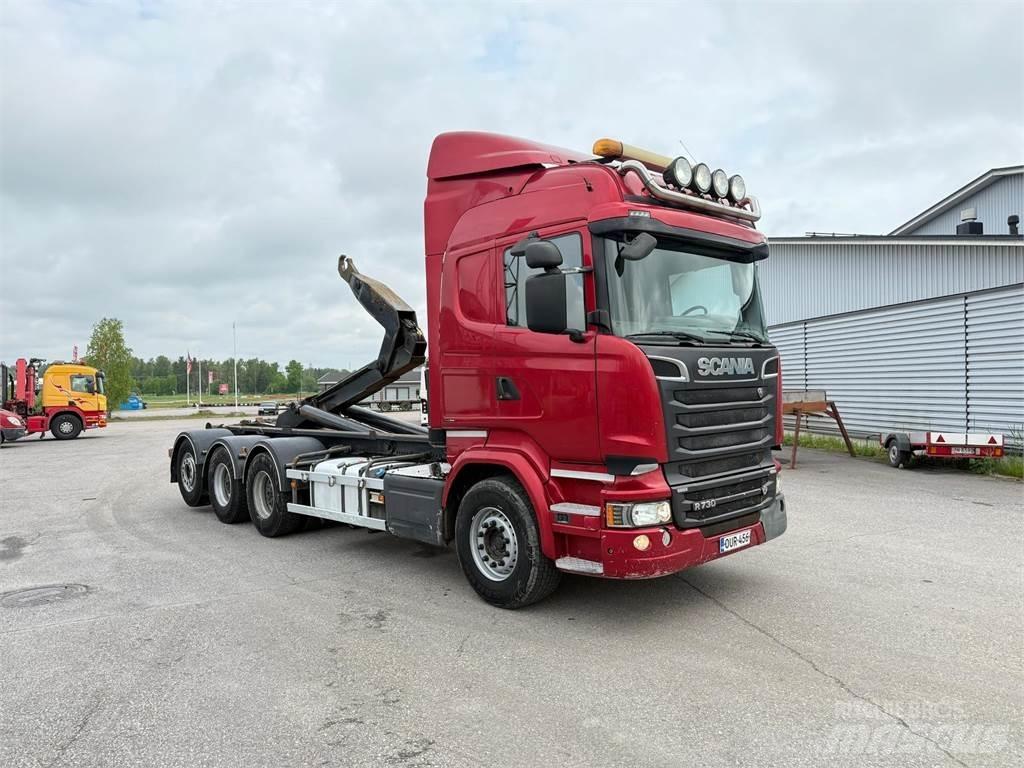 Scania R730 8x4 アームロール