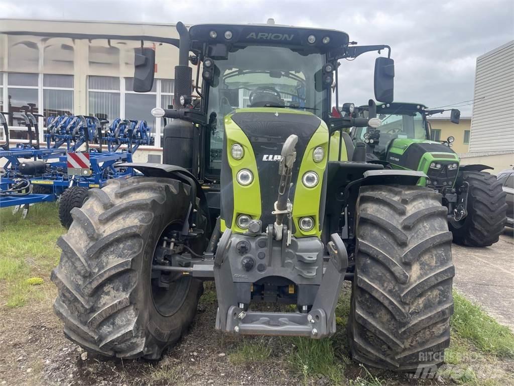 CLAAS Arion 660 トラクター