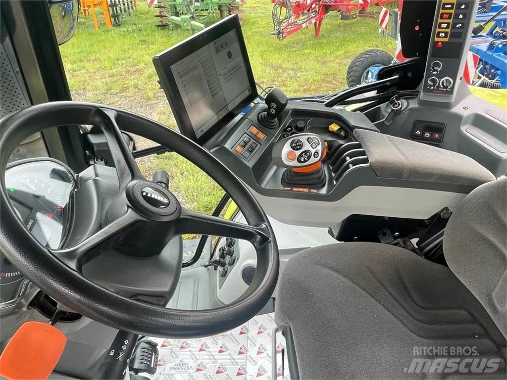 CLAAS Arion 660 トラクター